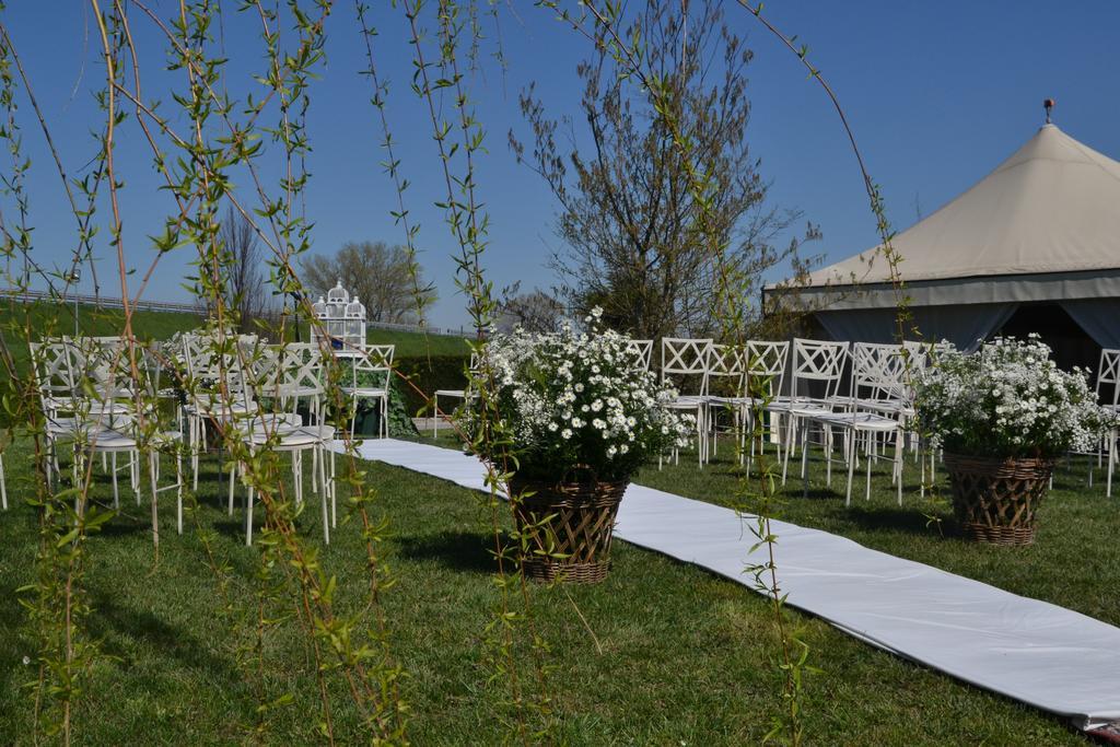 Hotel Petrarca Boara Pisani Exterior foto