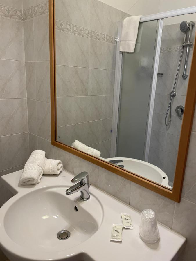 Hotel Petrarca Boara Pisani Exterior foto